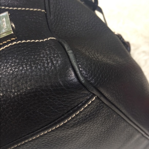 🌺 AUTHENTIC prada leather bag🌺 - Picture 8 of 14